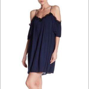 Alice+Olivia Mimi Pleat Cold Shoulder Shift Dress